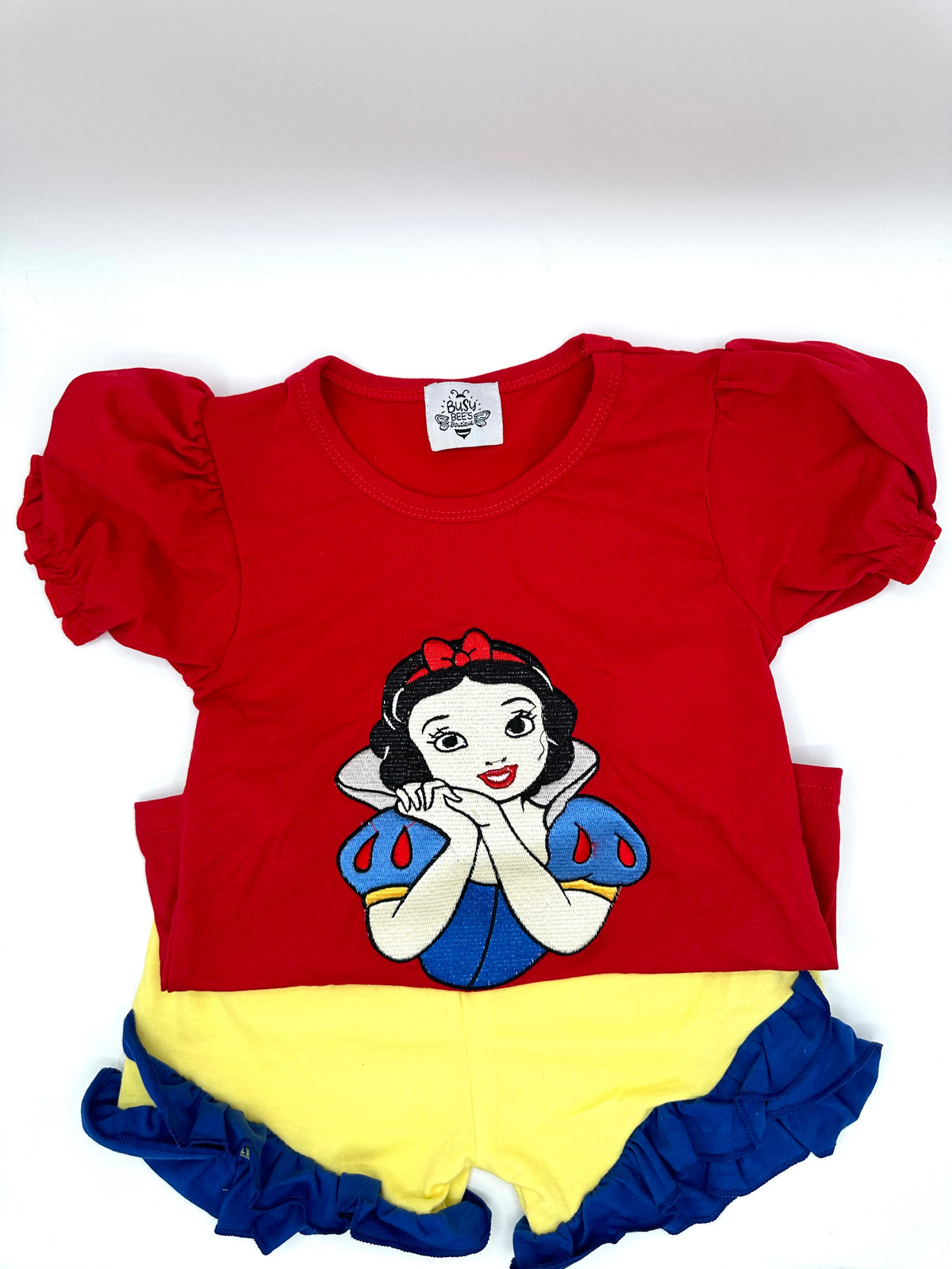 Snow White’s Short Set